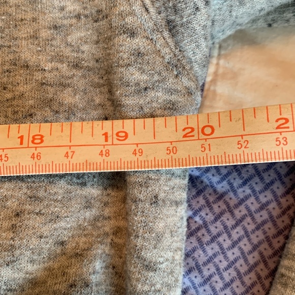 PINK Victoria’s Secret Hoodie. Heathered gray. Size M. - Picture 8 of 9